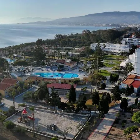 Atlantis 4*