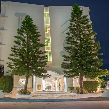 Atlantis Ośrodek wypoczynkowy 4*