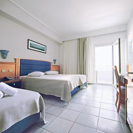 Semesteranläggning (resort) Atlantis 4*